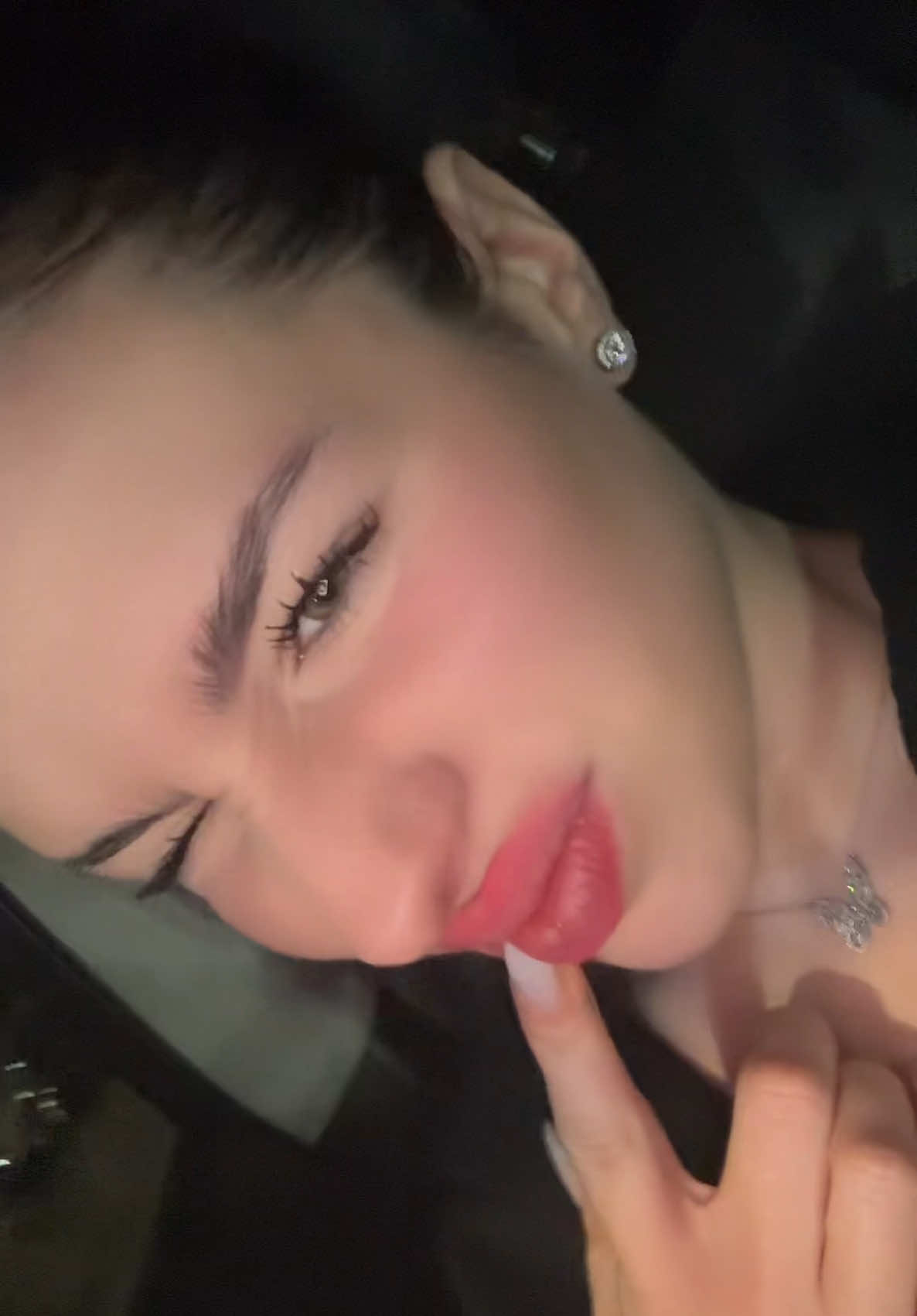 @B🧚🏻&zwj;♀️
