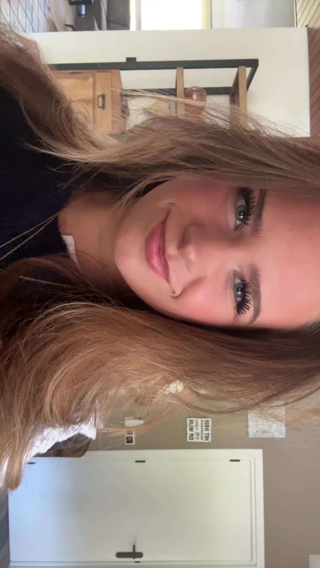 @nikkiipeters