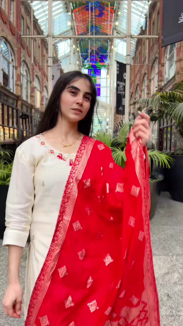 @Ankita Gautam🇬🇧🇳🇵