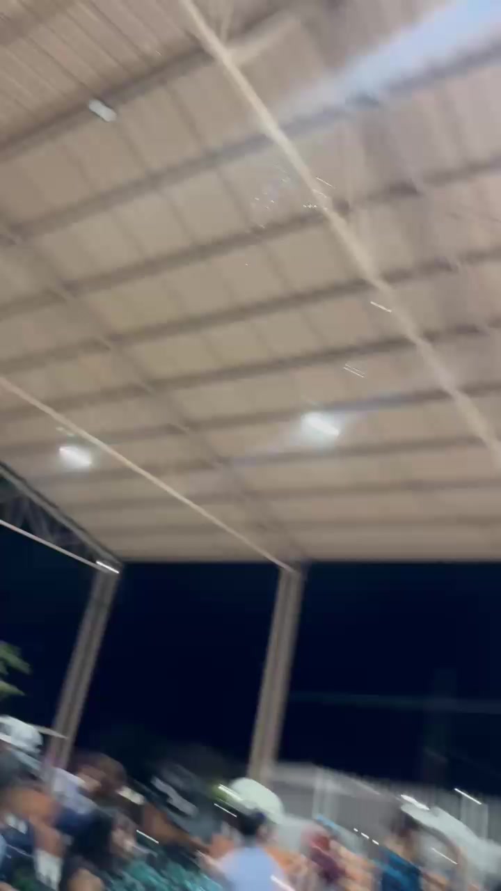 @Su compa el Vázquez
