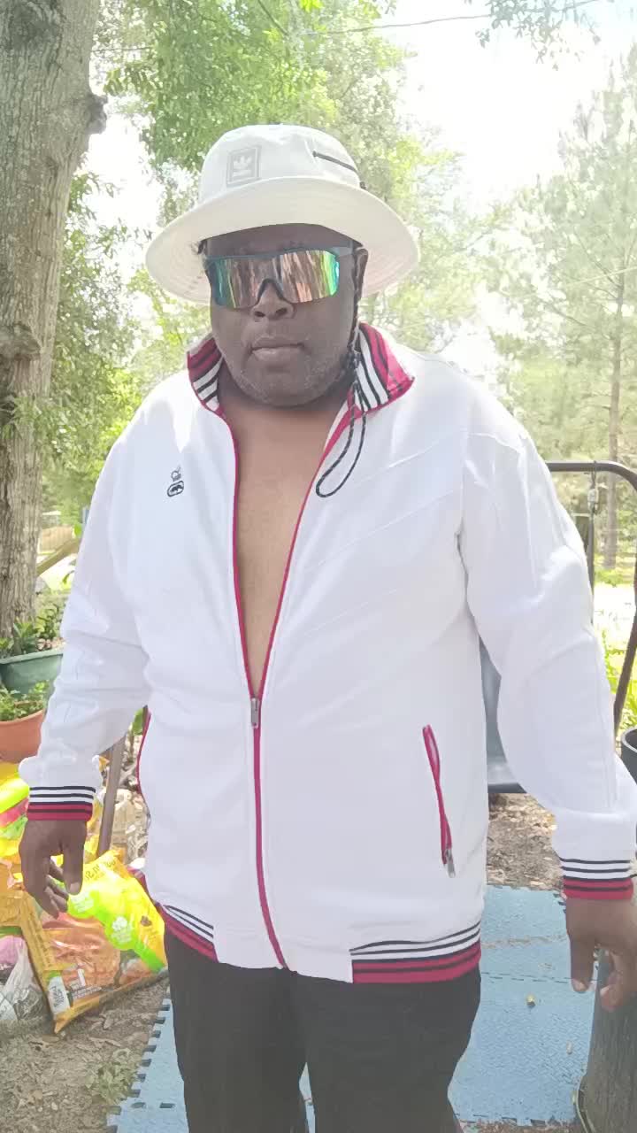 @Buck Buck Show