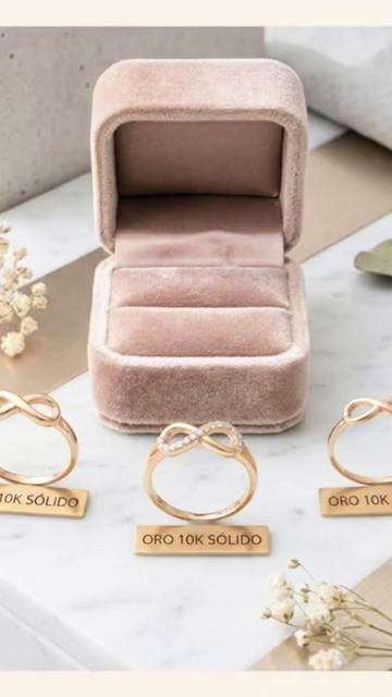 @Lizz Jewelry