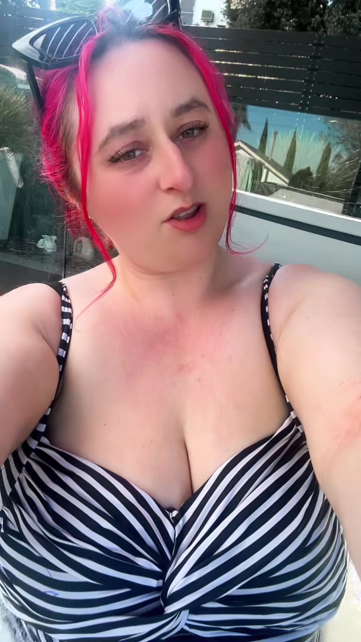 @MissBombshellBettie