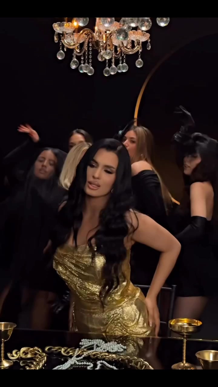@Z.M.