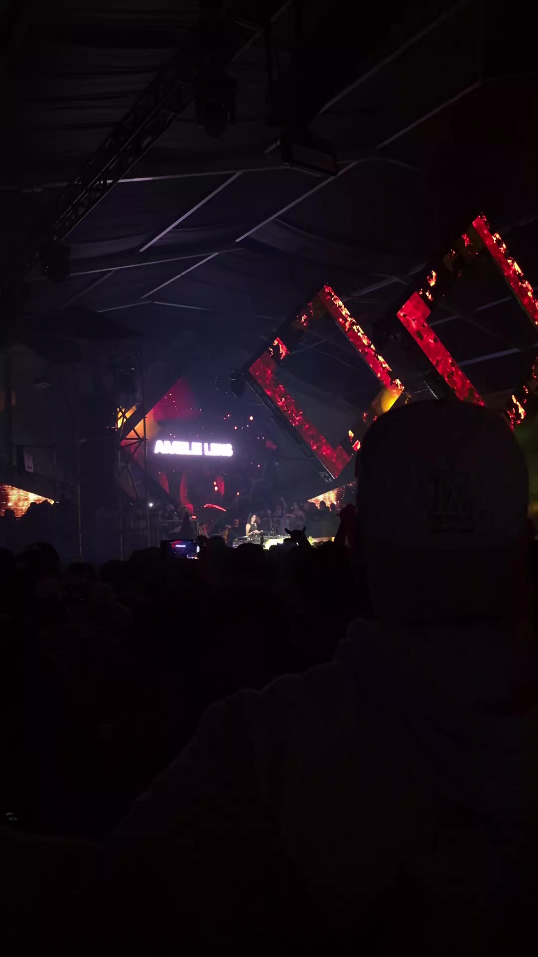 @Lony 🎵