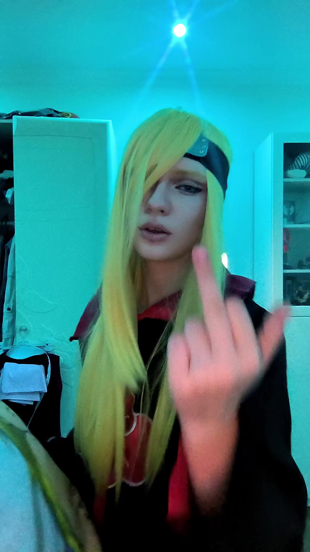 @tg:EveLin_cos