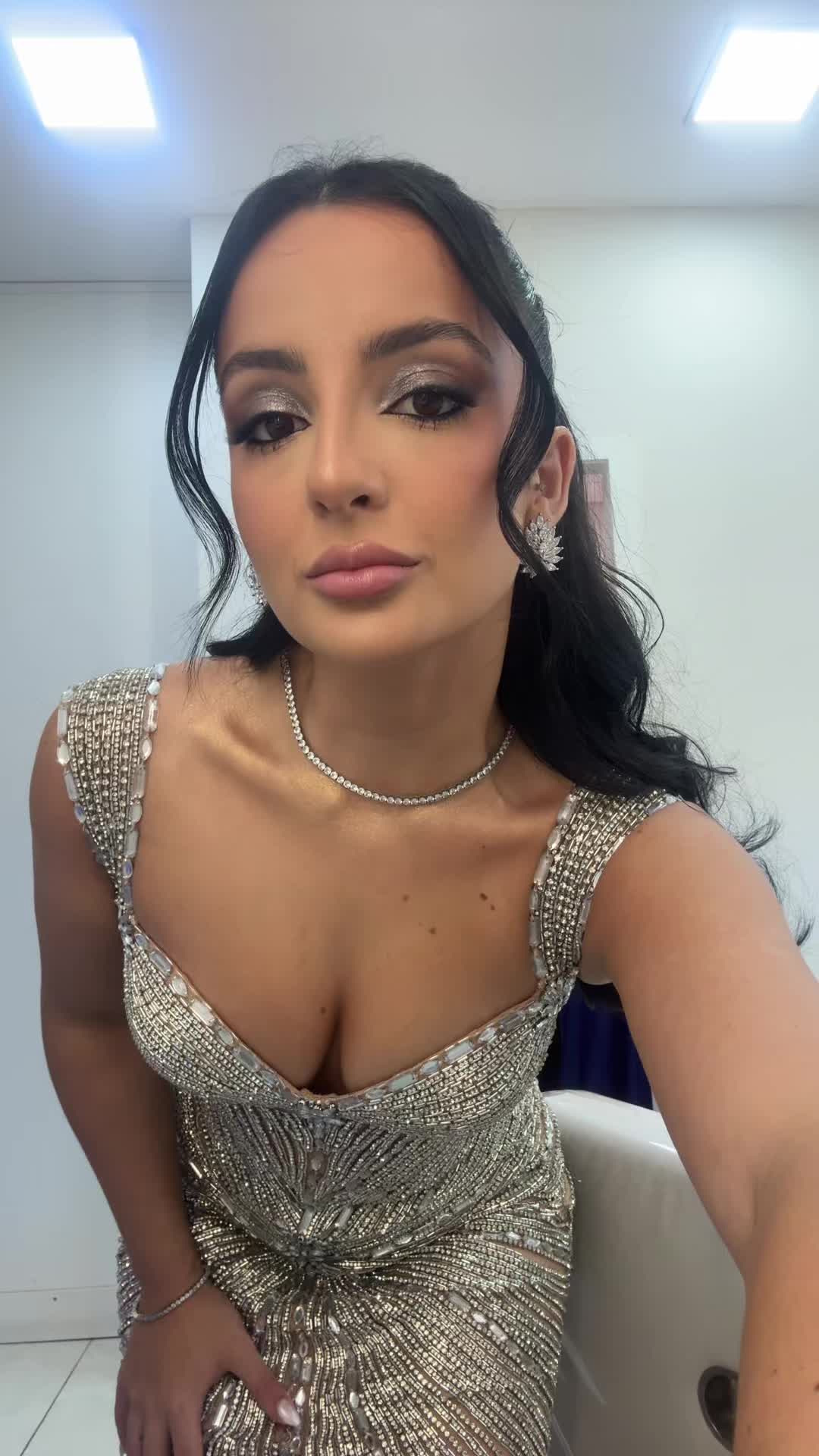 @Thayna