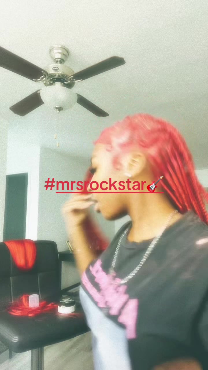@Laybackforme😼
