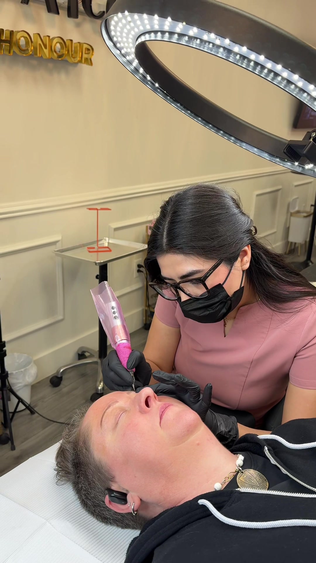 @Yomaira Alcal&aacute; | AZ NANO BROWS