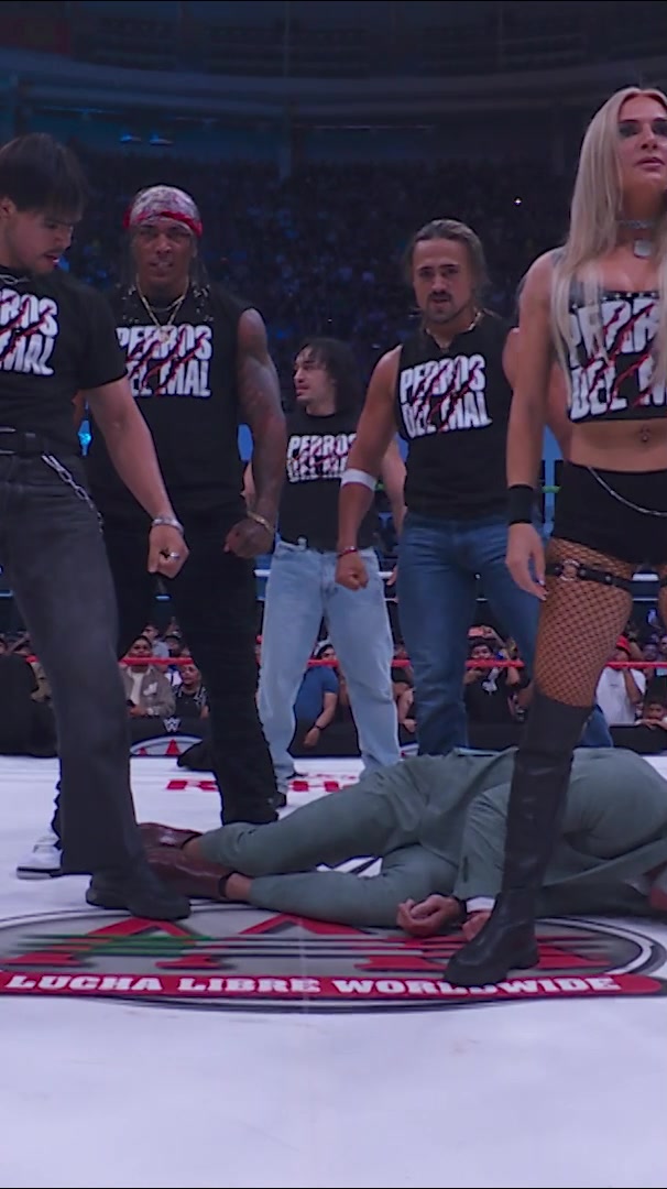@WWE Espa&ntilde;ol