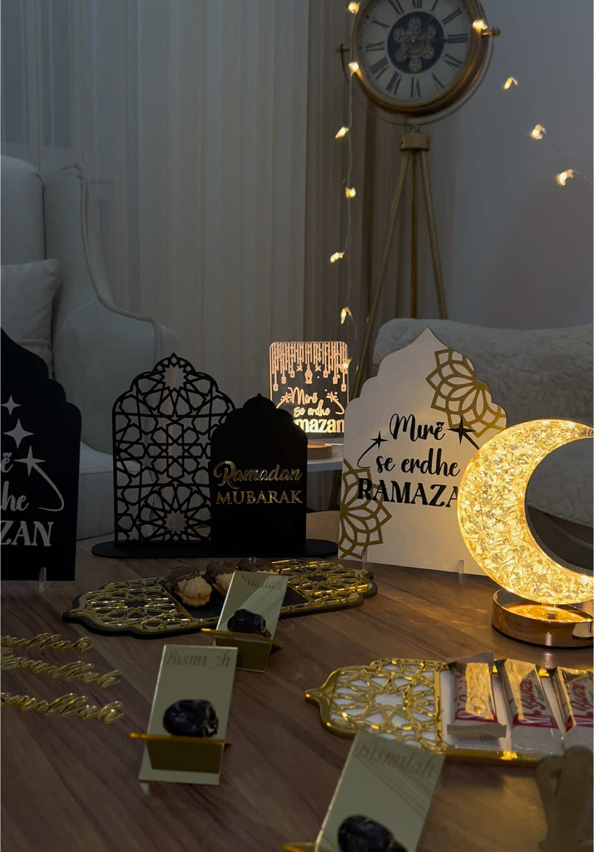 @SuisGifts