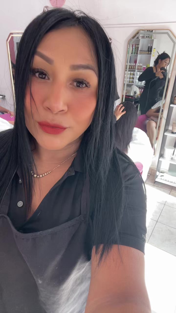 @✂️AnnaQuirozHairDesigner💎