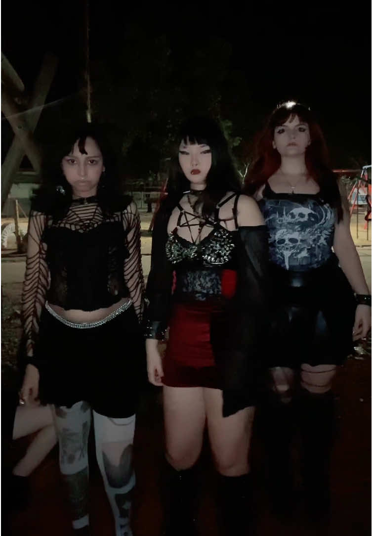 @Killnaomidoll
