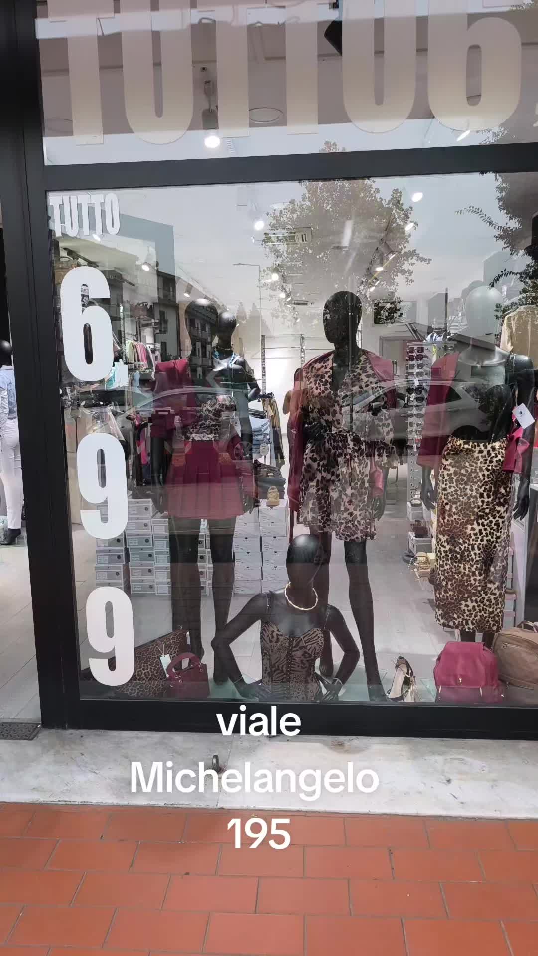 @sevenstorevialemichelangelo195