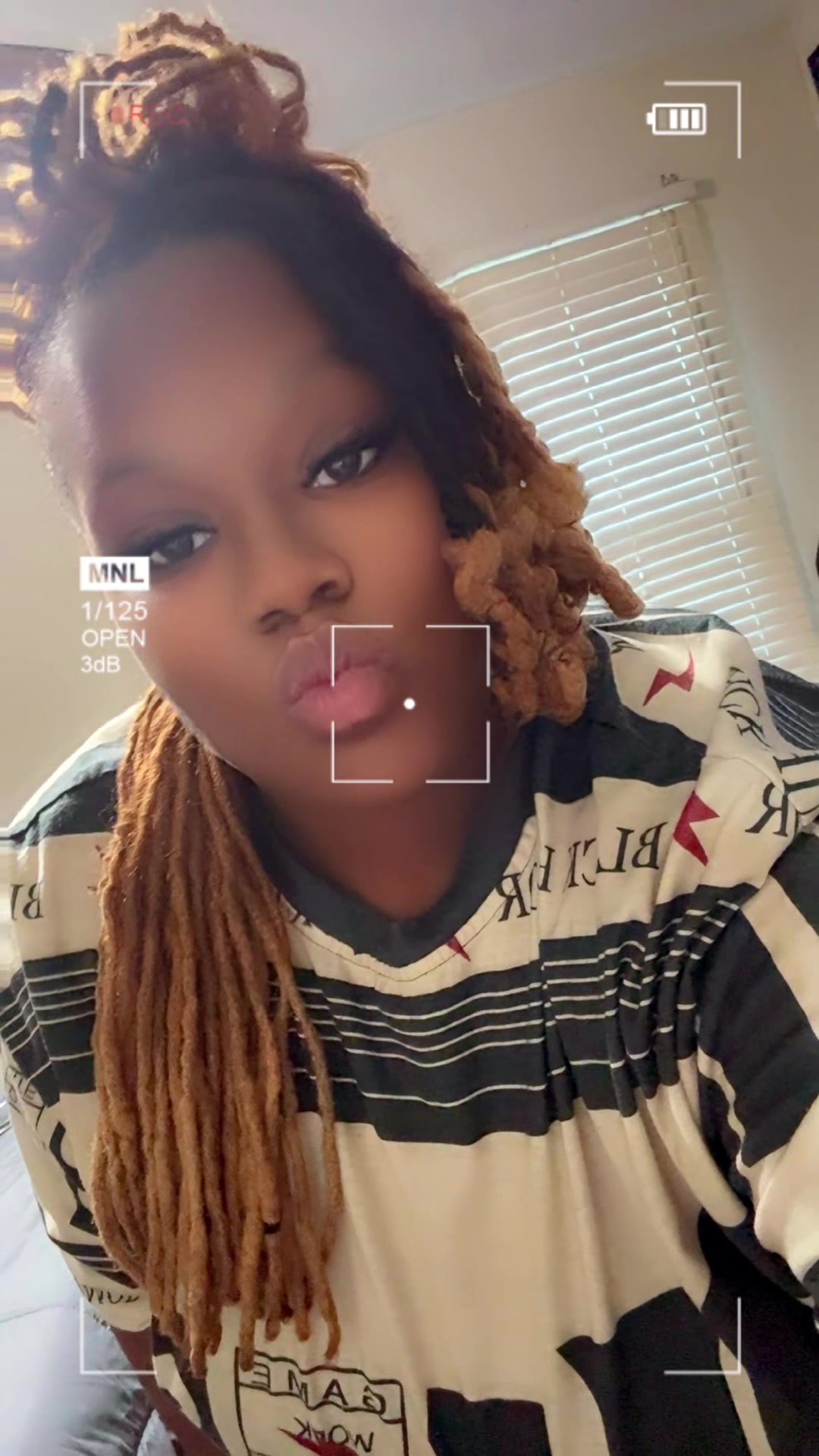 @URfavoriteDESIRE