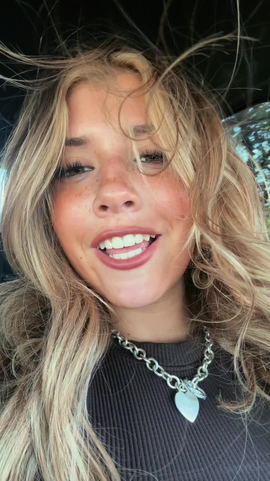 @JazzCazzFazzWazz