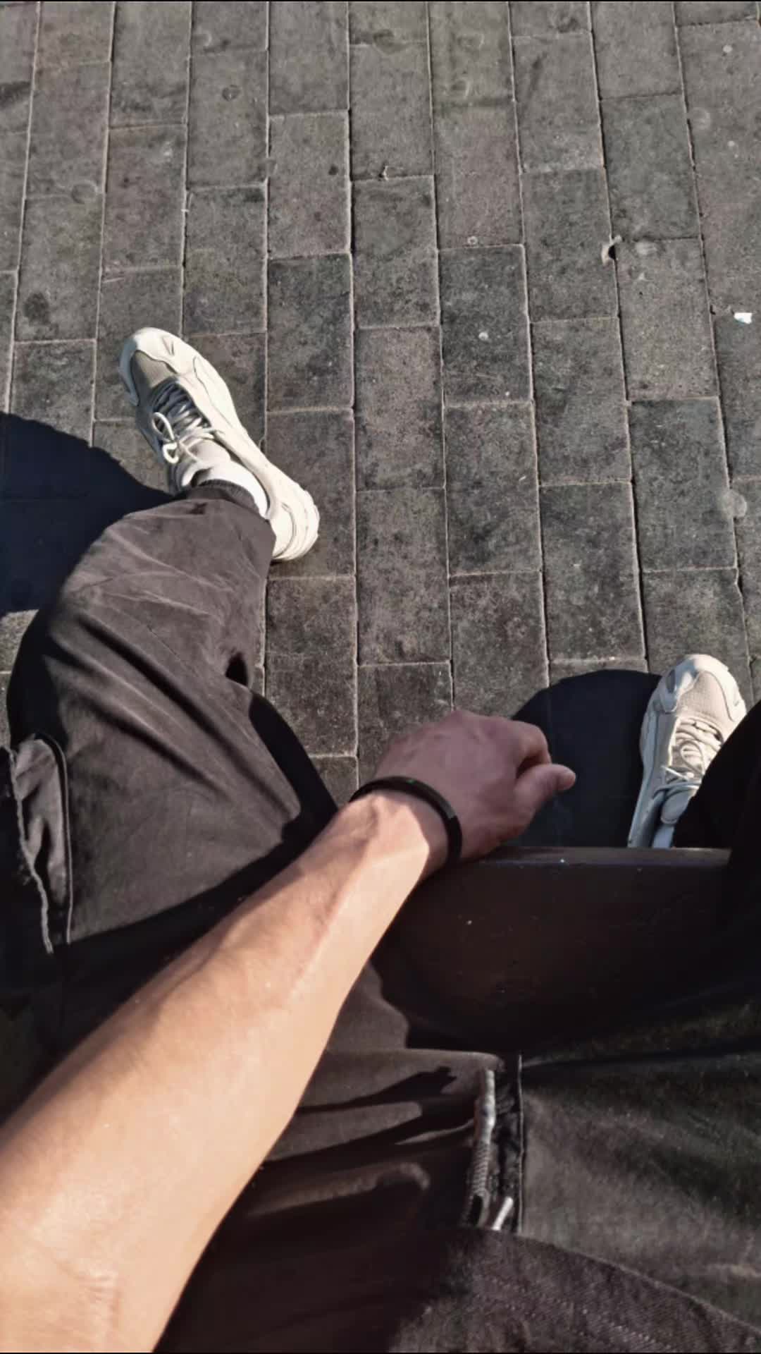 @Aynar karigor 🎧🖤