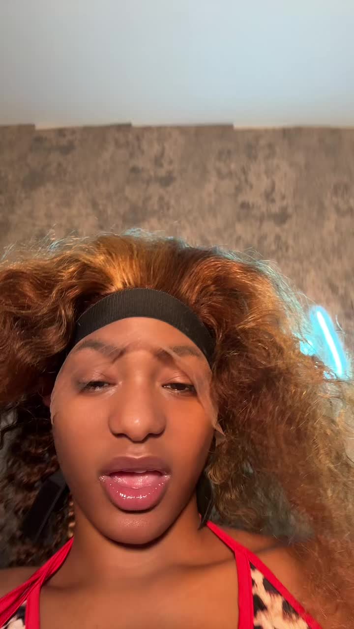 @yofavorite_LightBright🤍😫