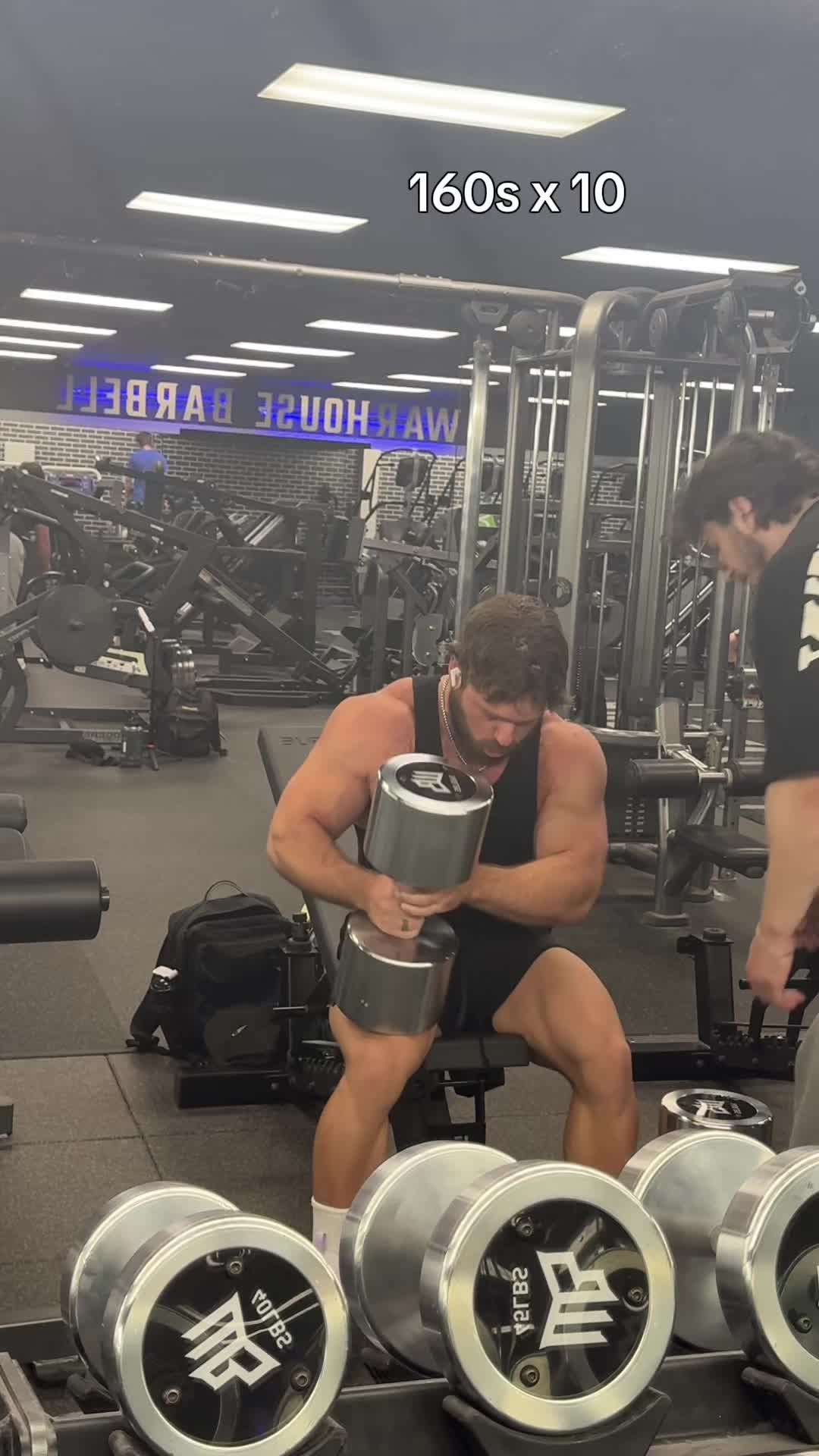 @Alex 🦍