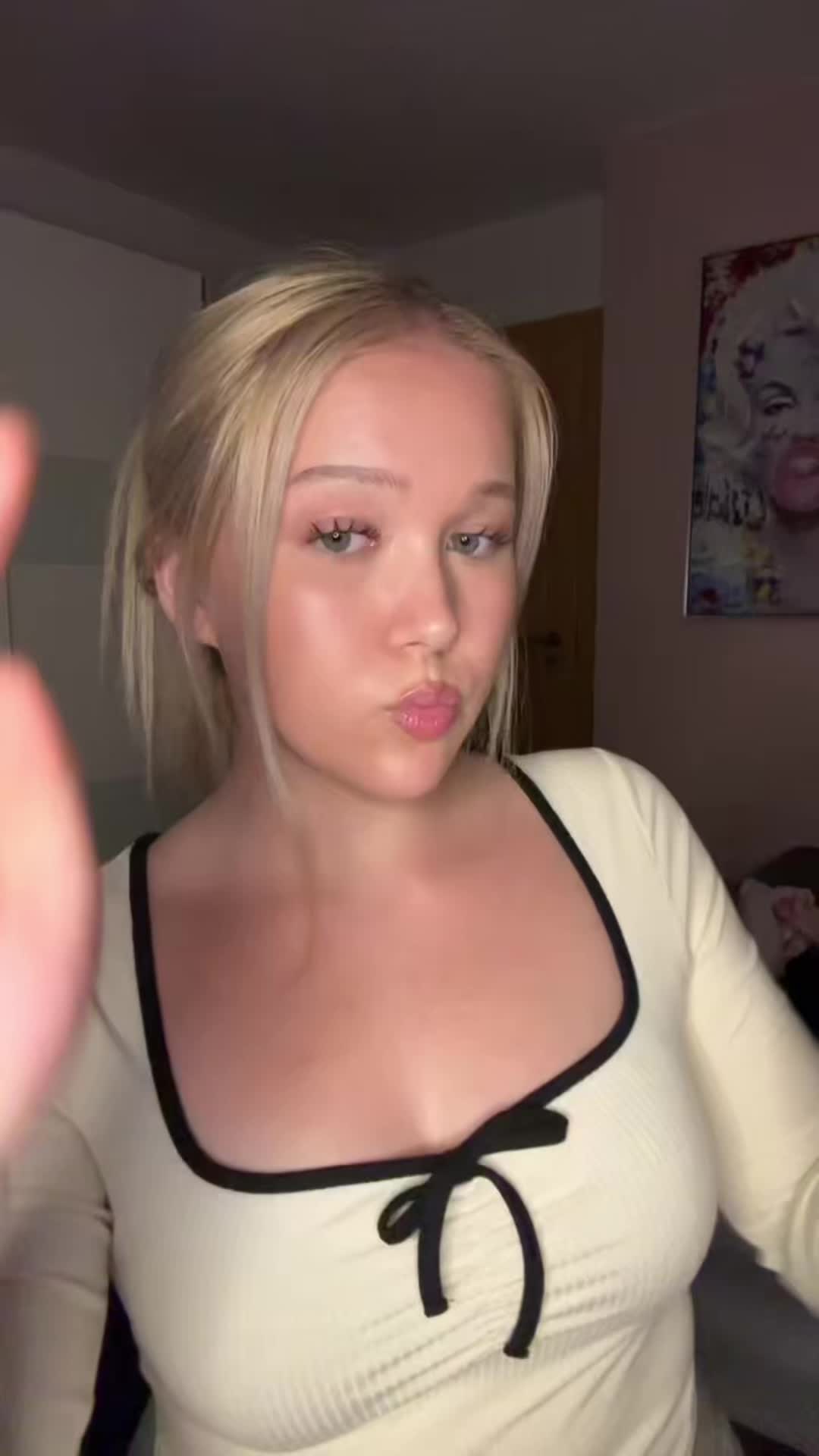 @adrija 🪽
