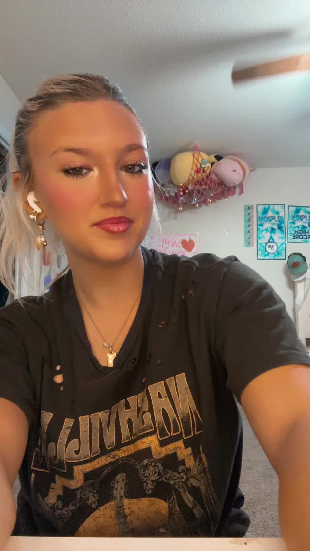 @mahala🐆🩷⚡️🐚🌴🥥