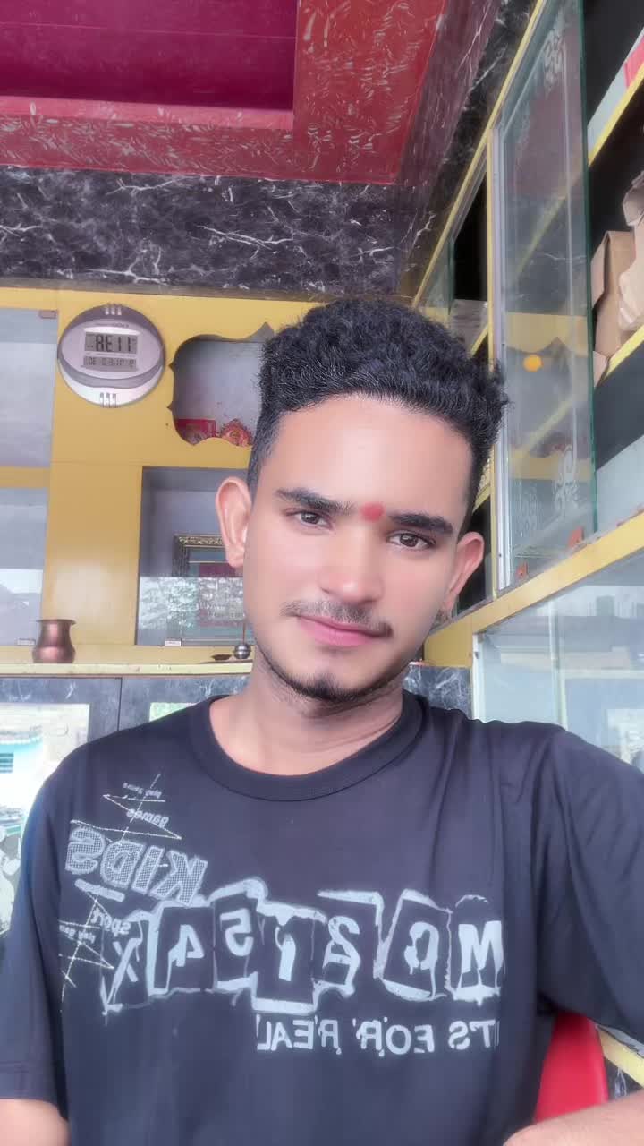 @सुरज बाबु🎀