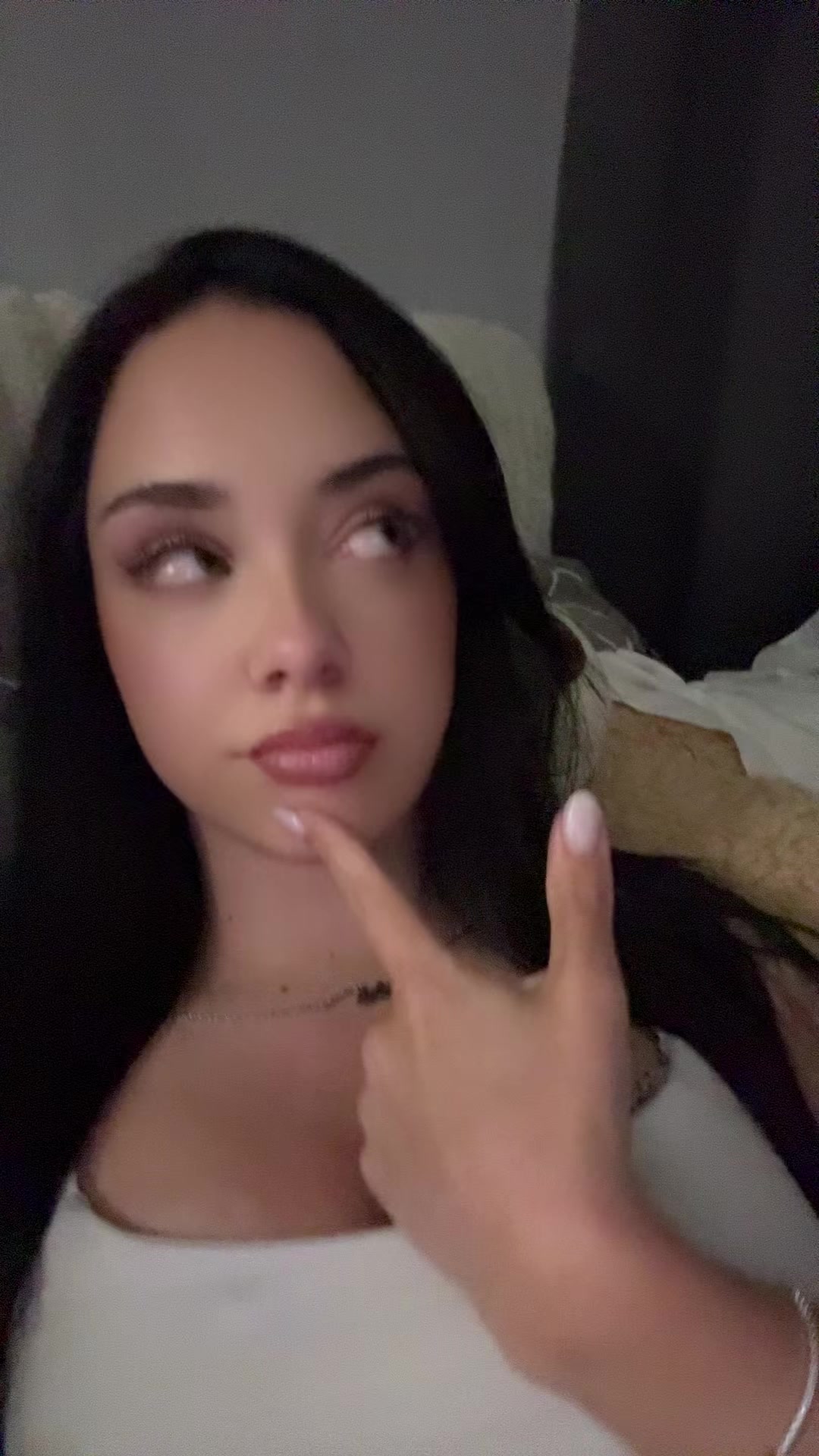@Larissa isala🪽