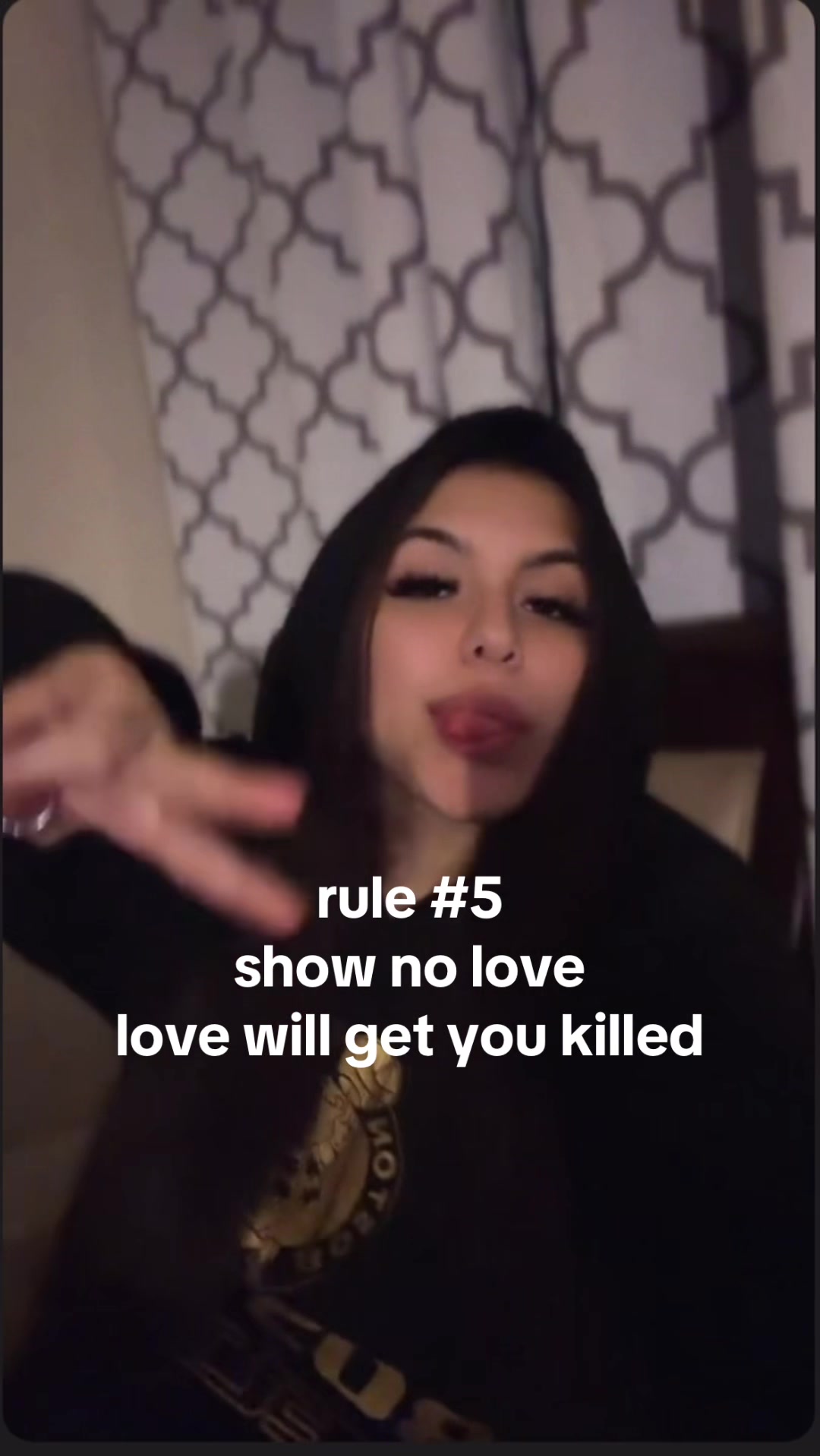 @𝖆𝖑𝖎𝖆𝖓𝖆 . 🇲🇽💜