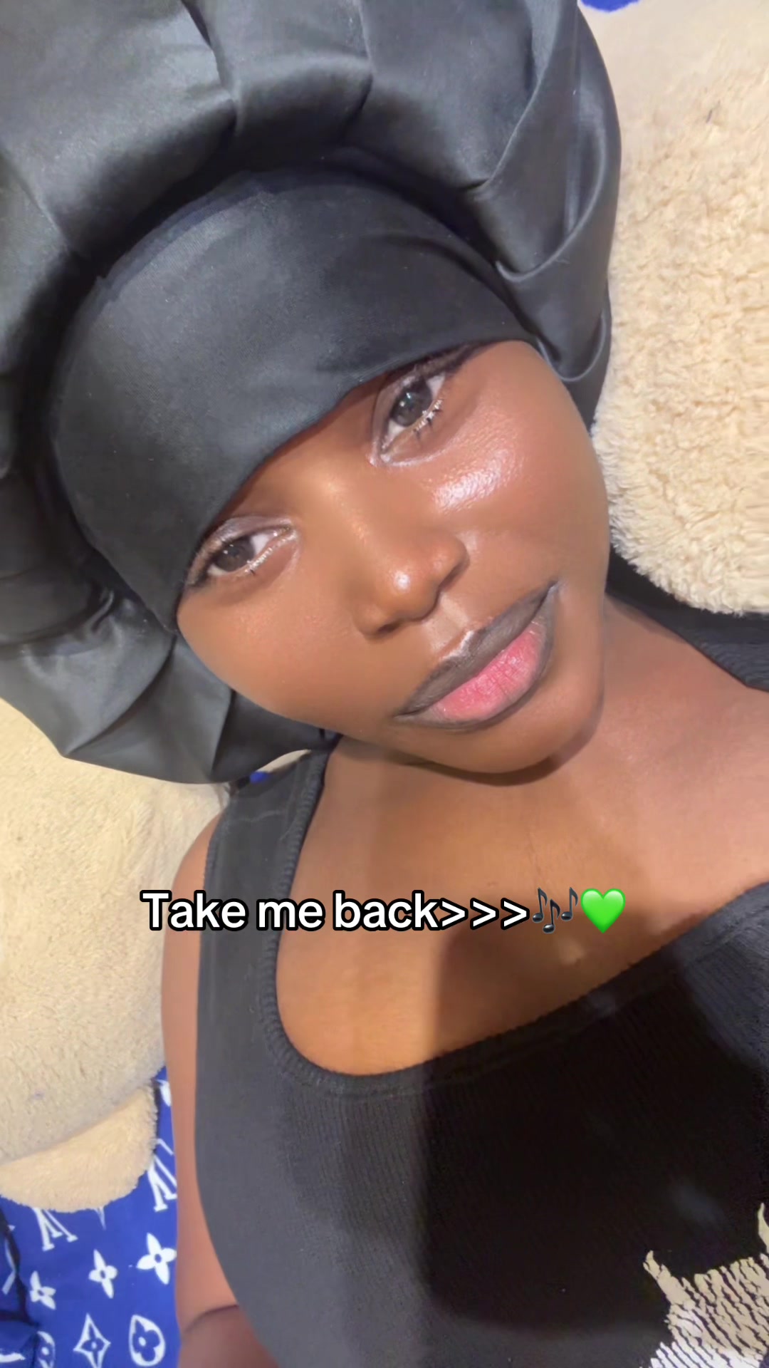 @AFROGODESS🌴🙂&zwj;&harr;️💚