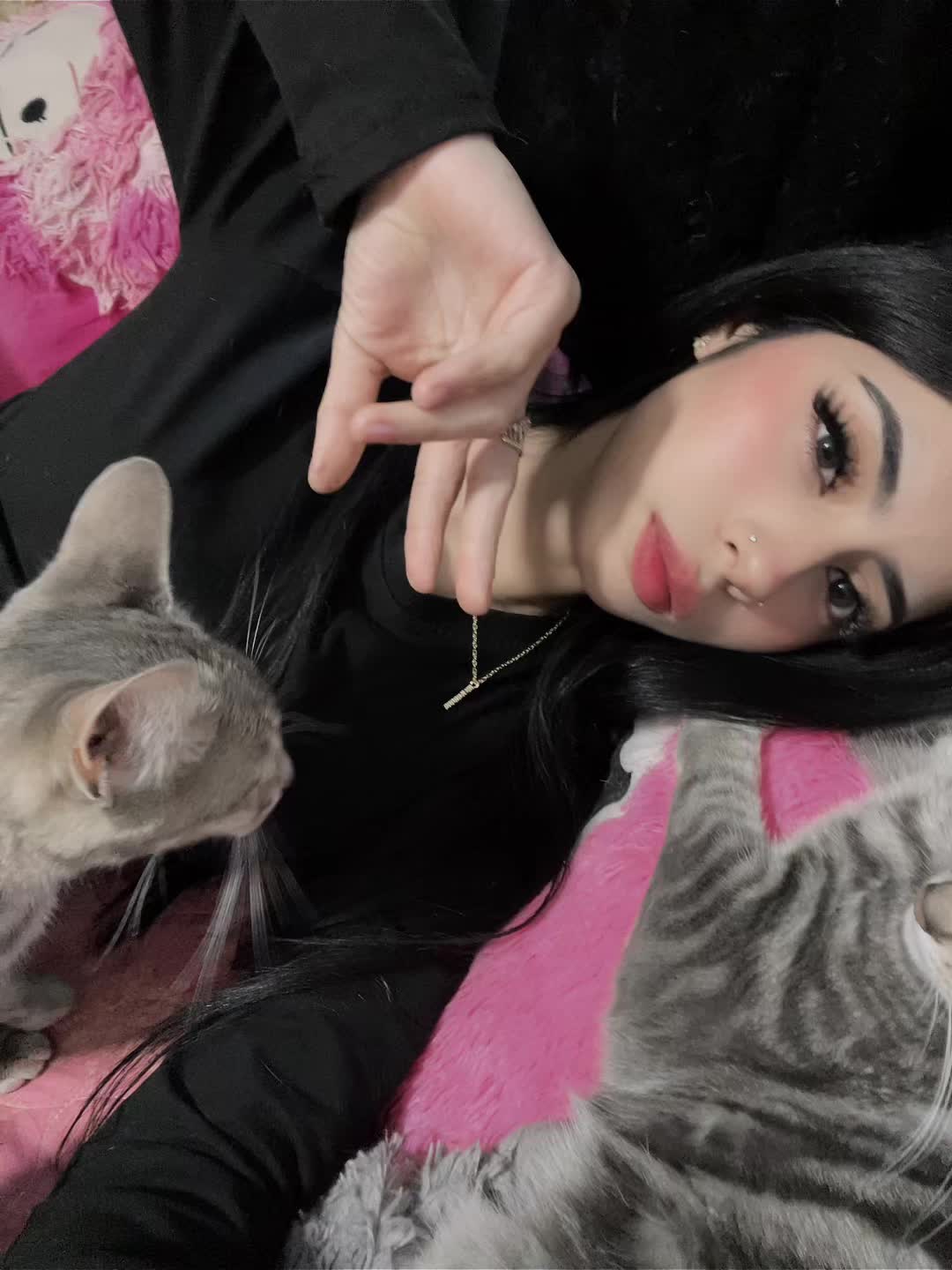 @Kimsita_m