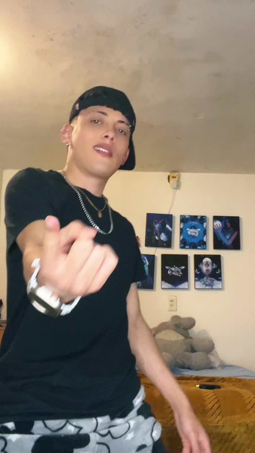 @𝒜𝓃𝑔𝑒𝓁 𝐵𝒶𝓇𝒶𝒿𝒶𝓈🥷🏻
