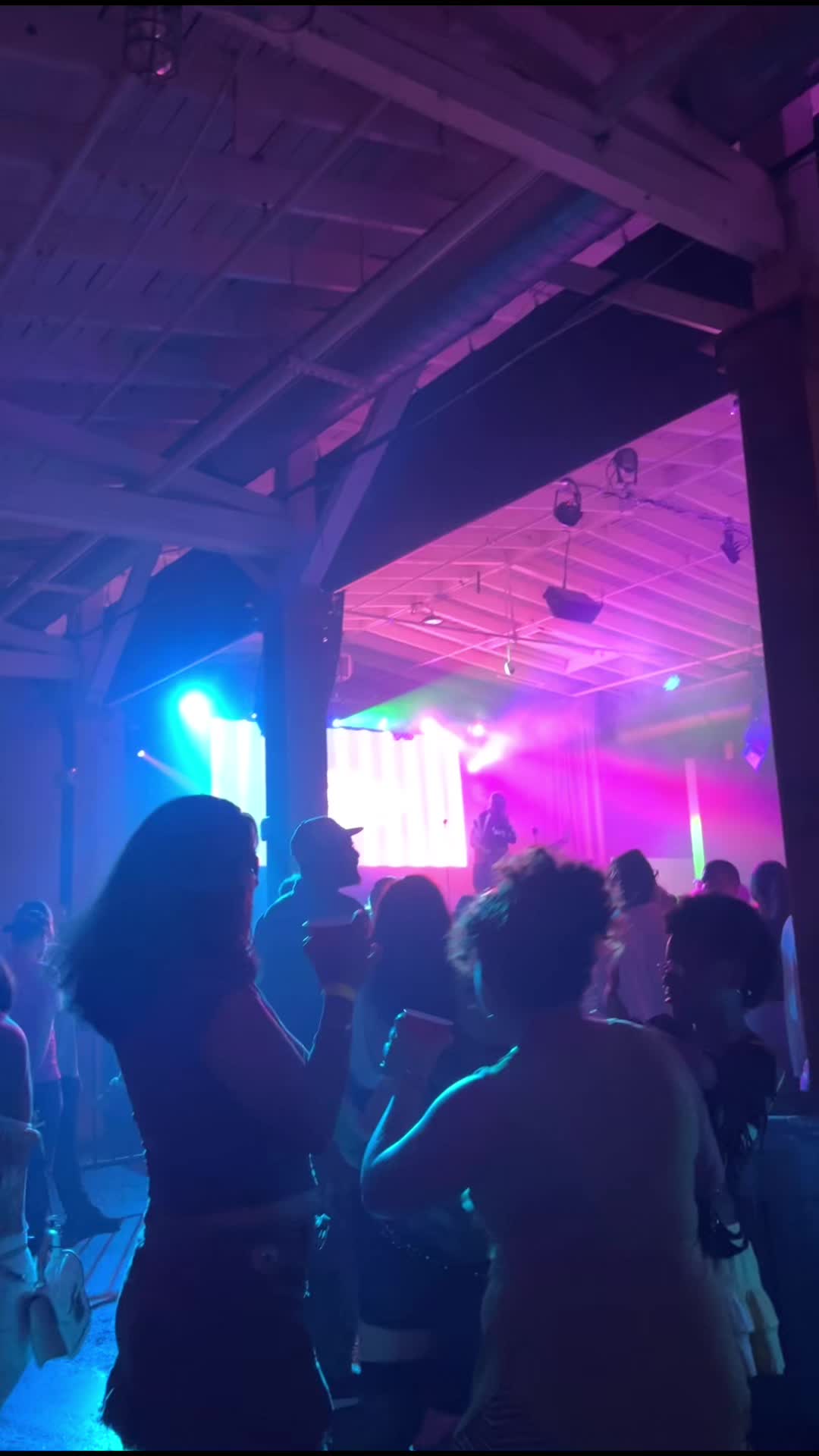 @Karsyn Bates🤍🚀🏄&zwj;♀️🦈🫐💜🌑
