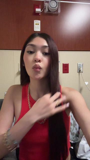 @deelilahhh