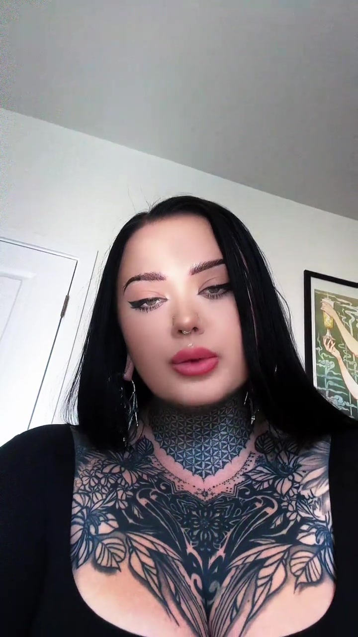 @GoddessGoth
