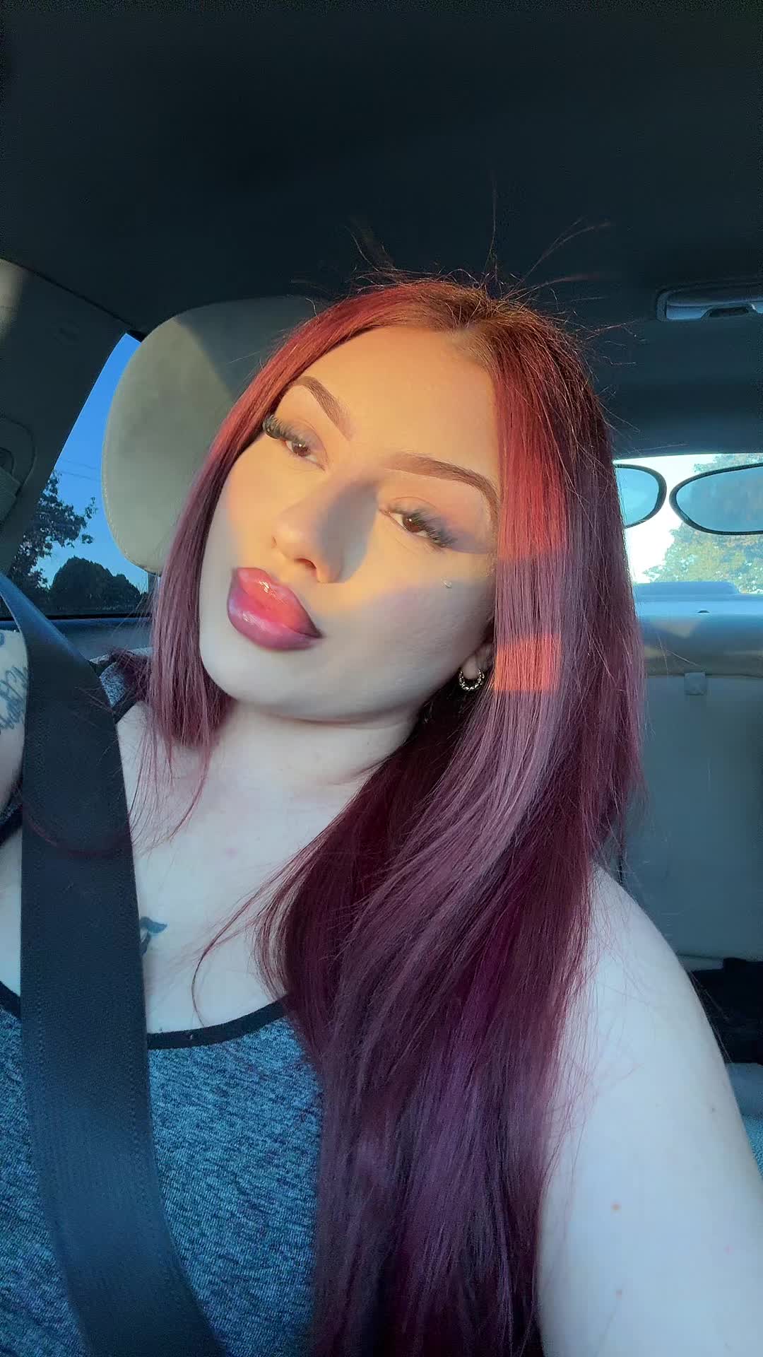 @ninaamaari 💋