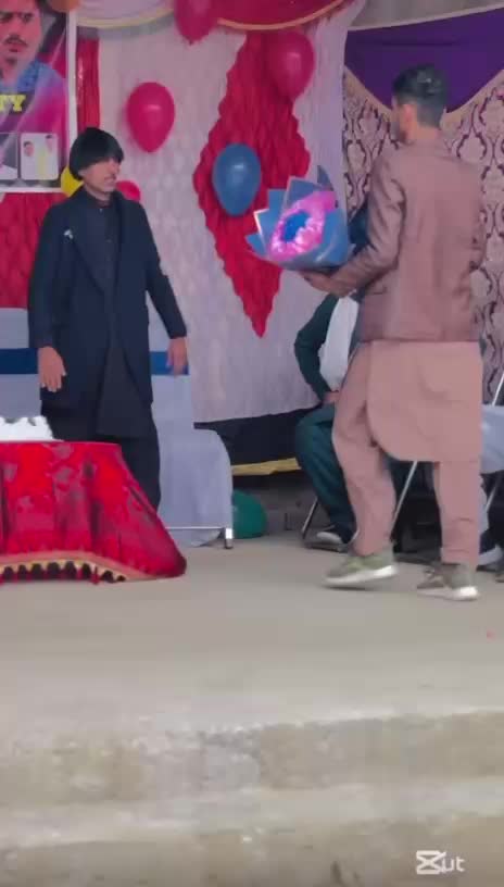 @Breetkhan302