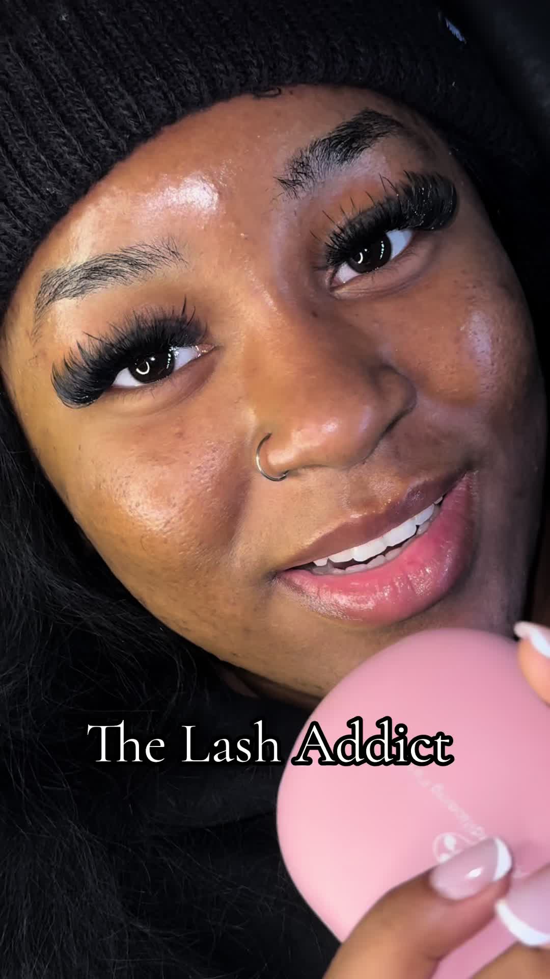 @TheeLashAddictt