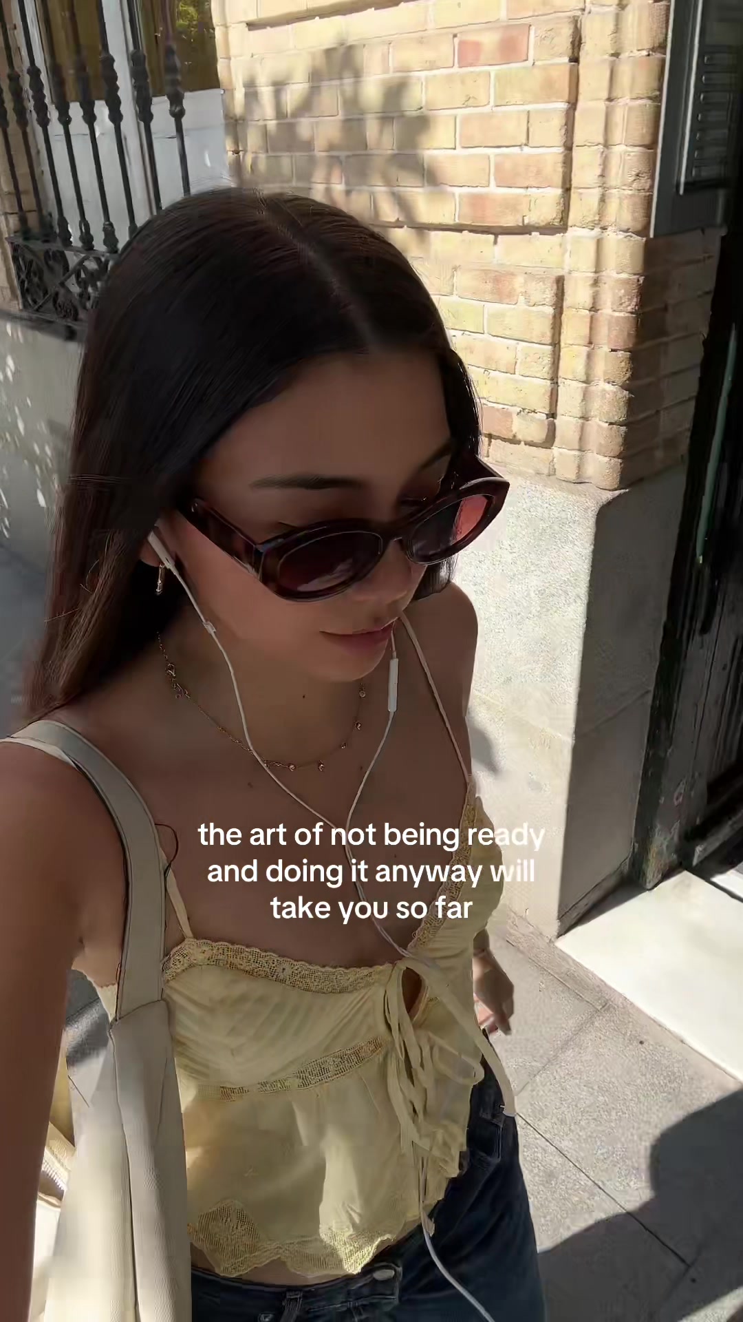 @adrianaleivaac