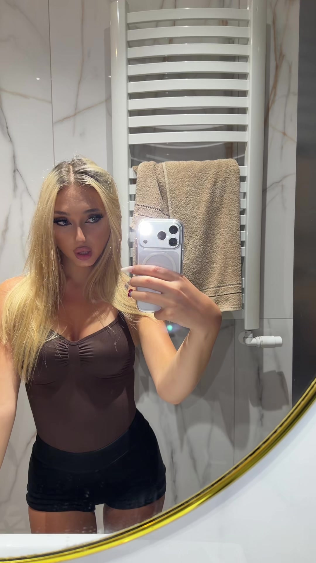 @ig: julk.ae