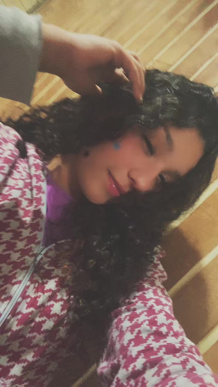 @tefizinha 🩷