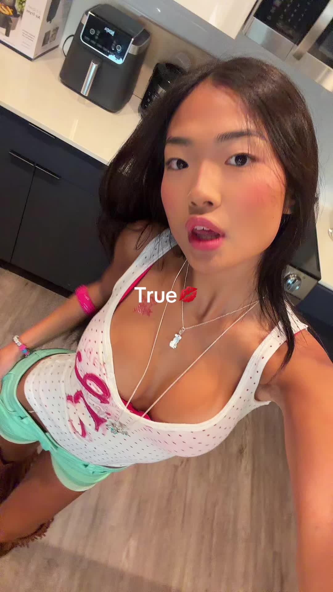 @cheekybunnybaby