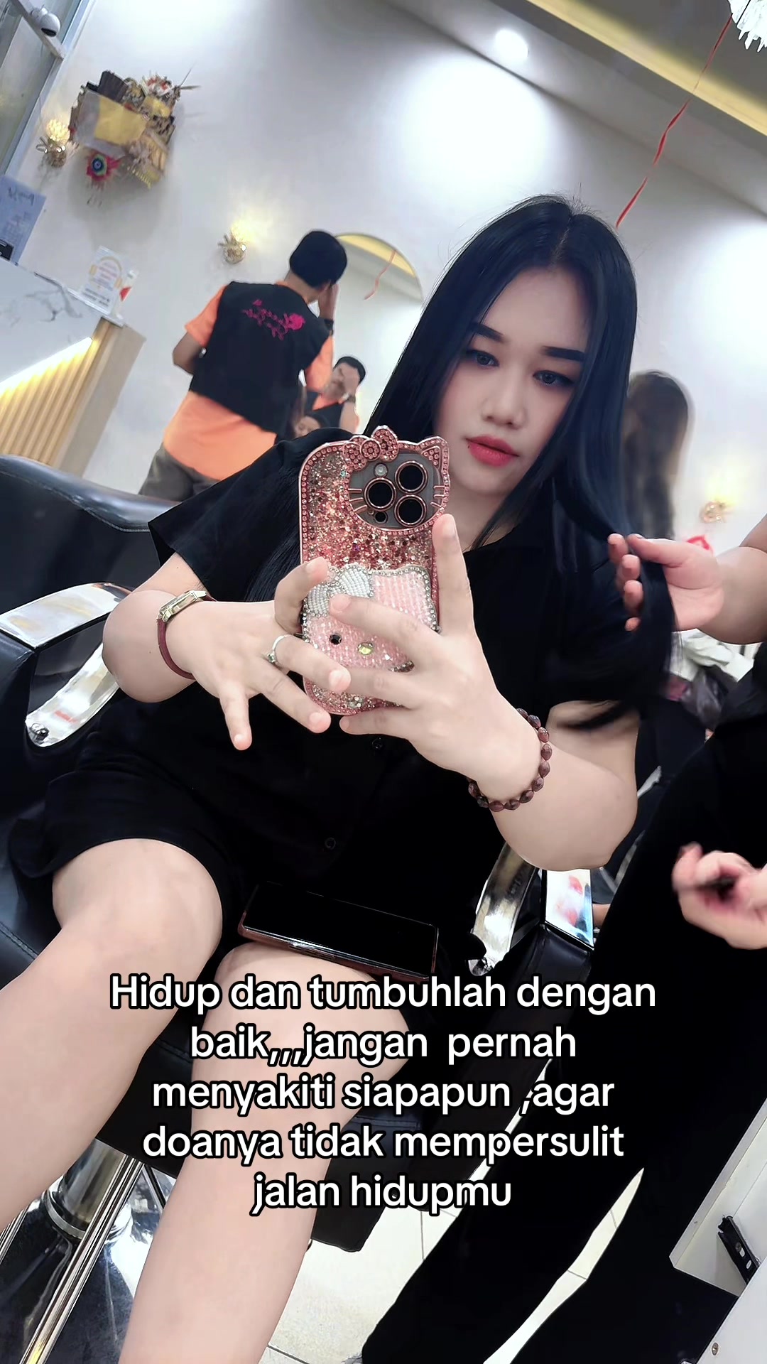 @Ayuoktavia