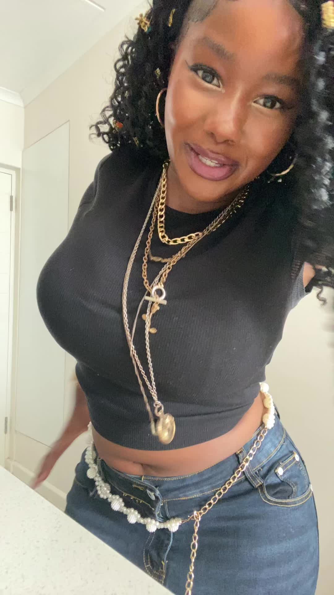 @Veronica_bratz_baby😝😜