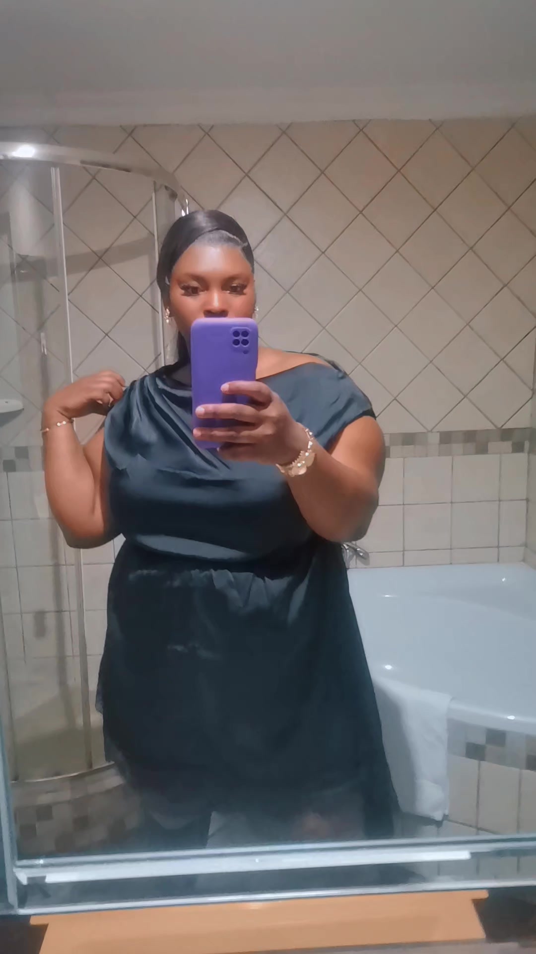 @Phelisa Pretty Girl