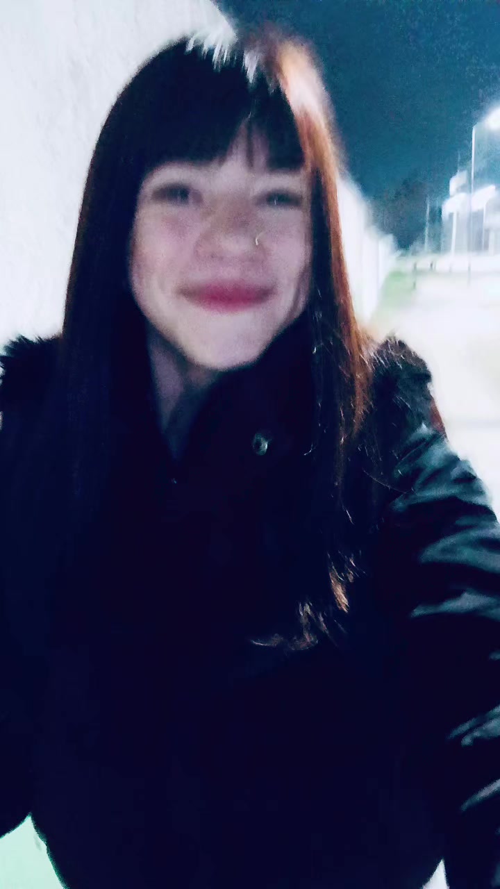 @🦋