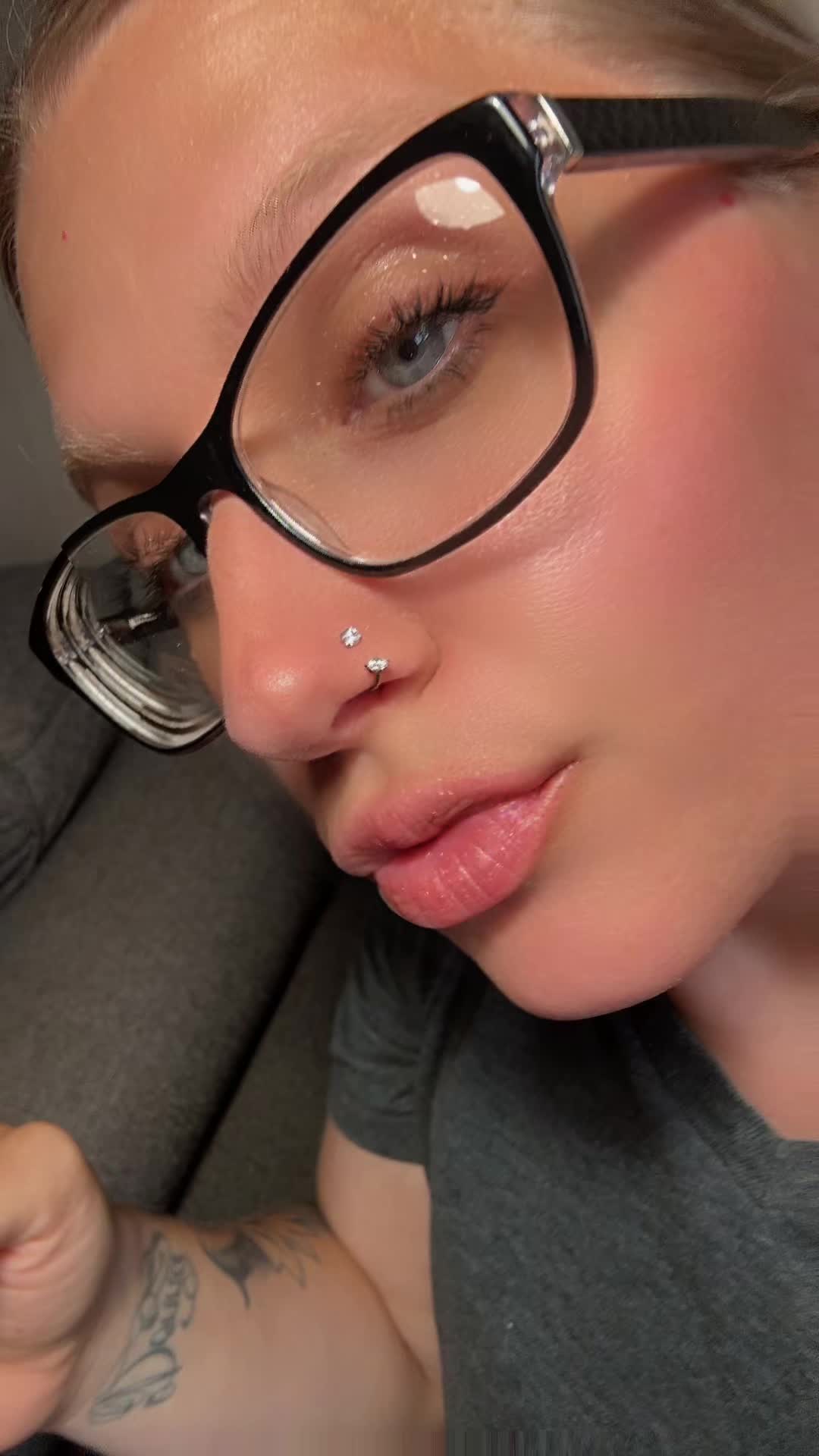 @AutismMom/SAHMof✌🏼