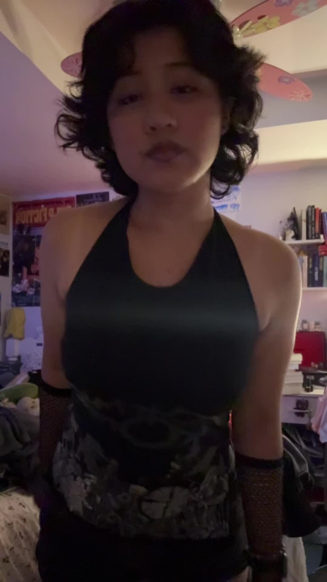 @Valeria