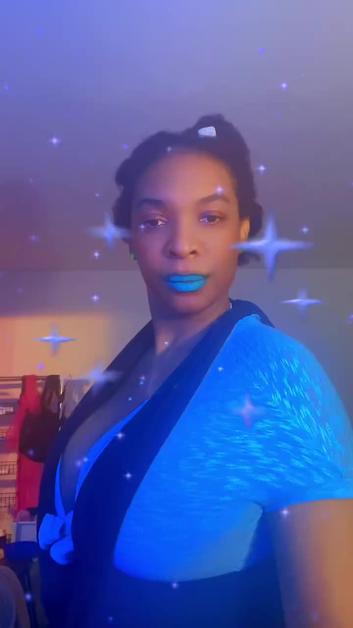 @Angela