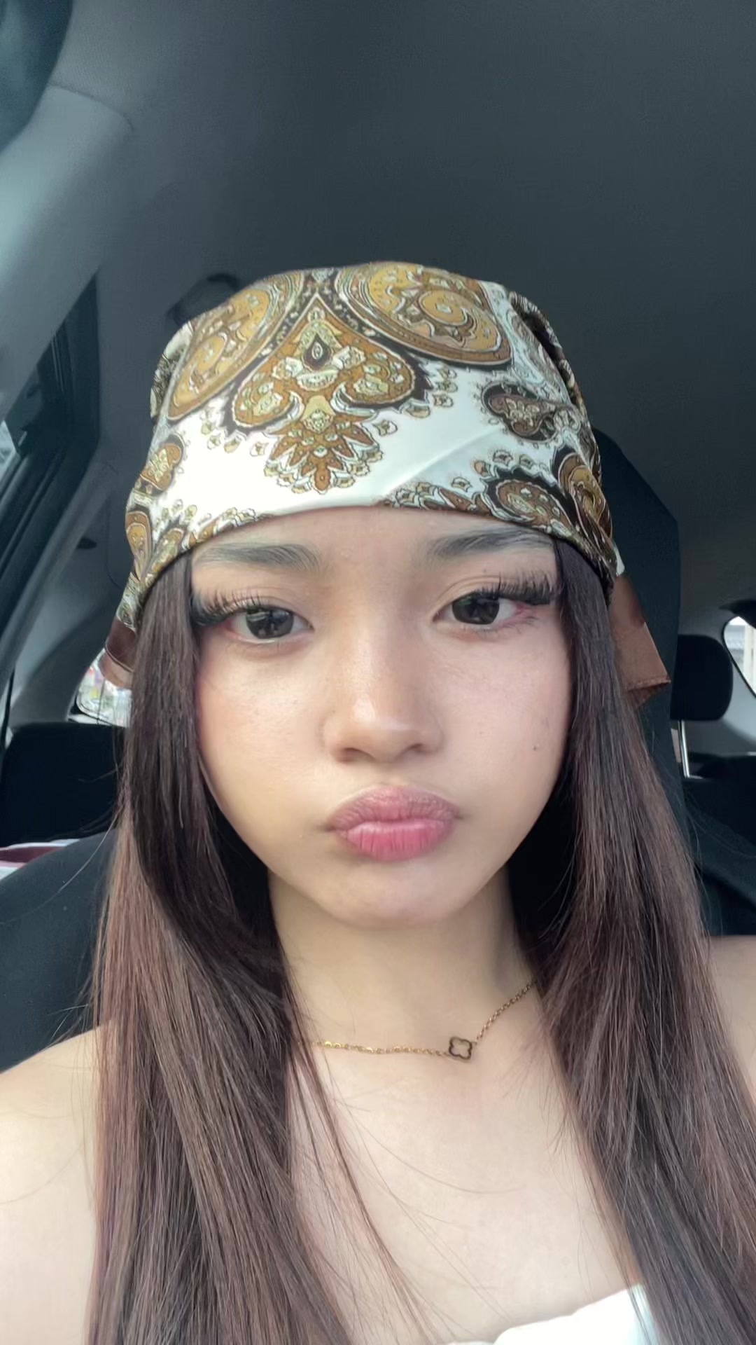 @︎