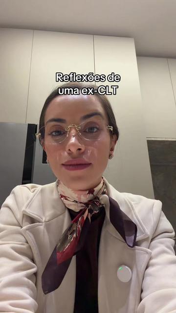 @Dra Julia Vasconcellos